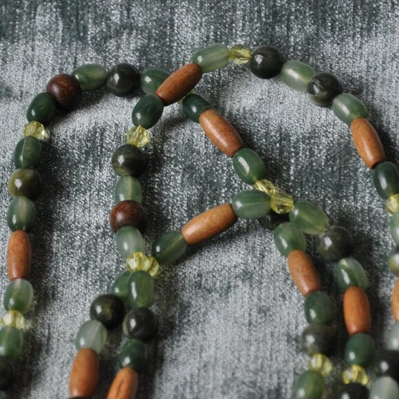 Hand Beaded Long Stand Necklace Wooden & Green Beads Mixed Medium Boho 30" - Picture 9 of 11